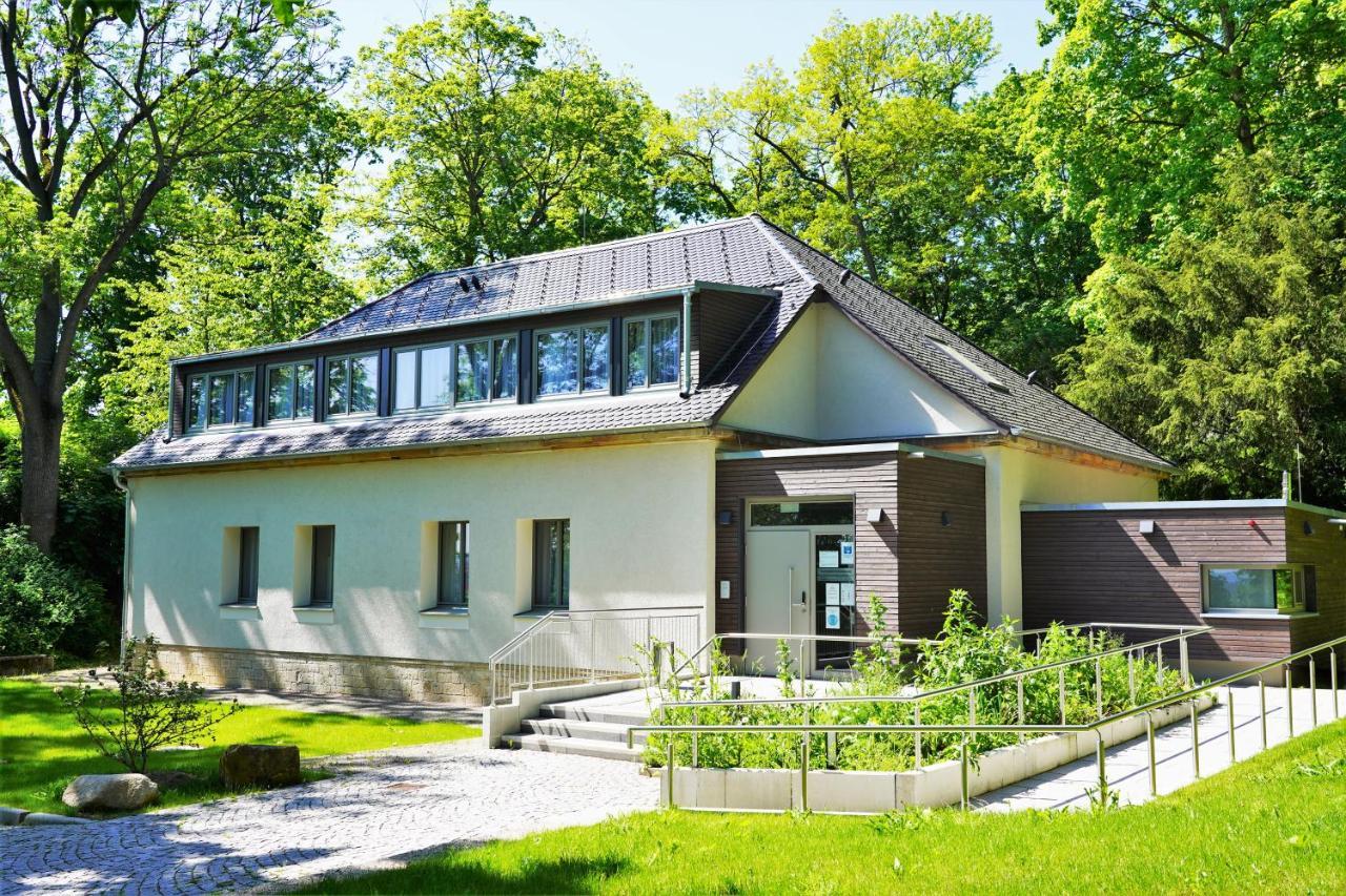 Pulverhuette Gaestehaus Im Egapark - Ein Projekt Der Lebenshilfe Erfurt Service Ggmbh Esterno foto